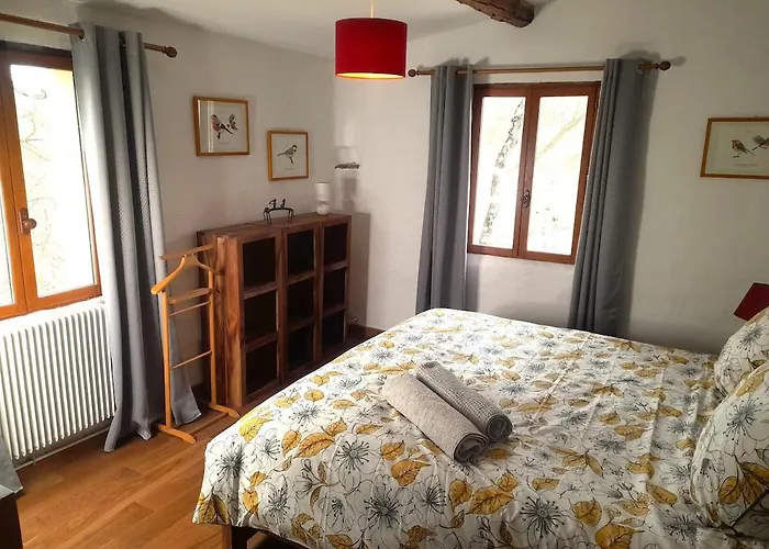 Ferienhaus La Colline Aux Oiseaux - Quatre